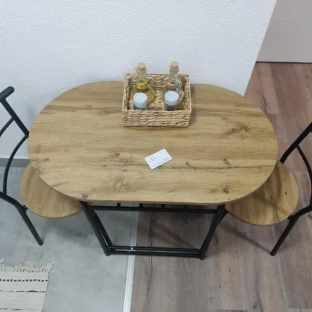 Uma شقة